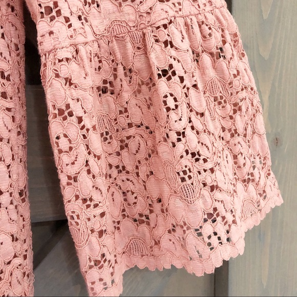 Zara Blush Pink Lace Bell Sleeve Blouse Size Small - Picture 7 of 8